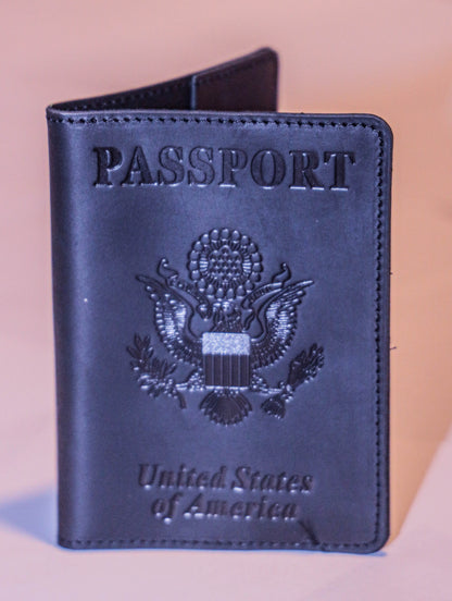 USA. BEARKY Men's Fashionable for Ridge Leather Passport Wallet and Card Holder Portable Passeport Case Cover