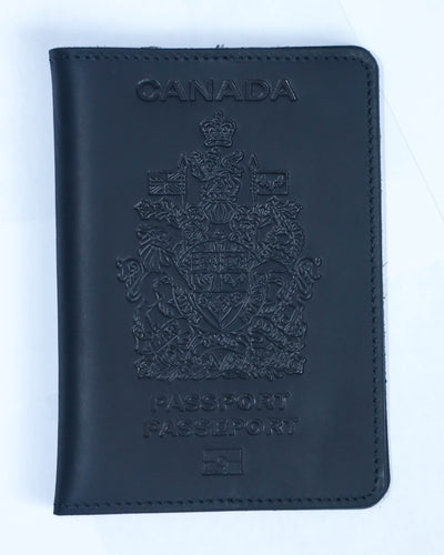 Canada. BEARKY Men's Fashionable for Ridge Leather Passport Wallet and Card Holder Portable Passeport Case Cover