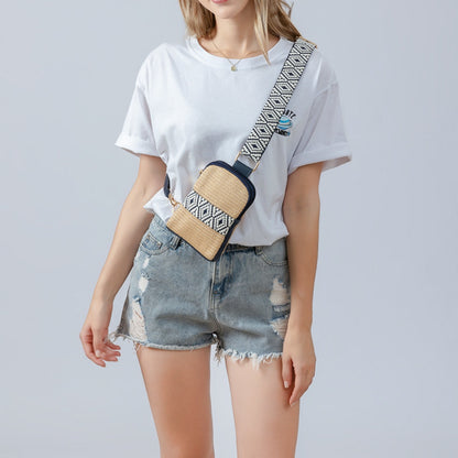 Luna Straw Crossbody