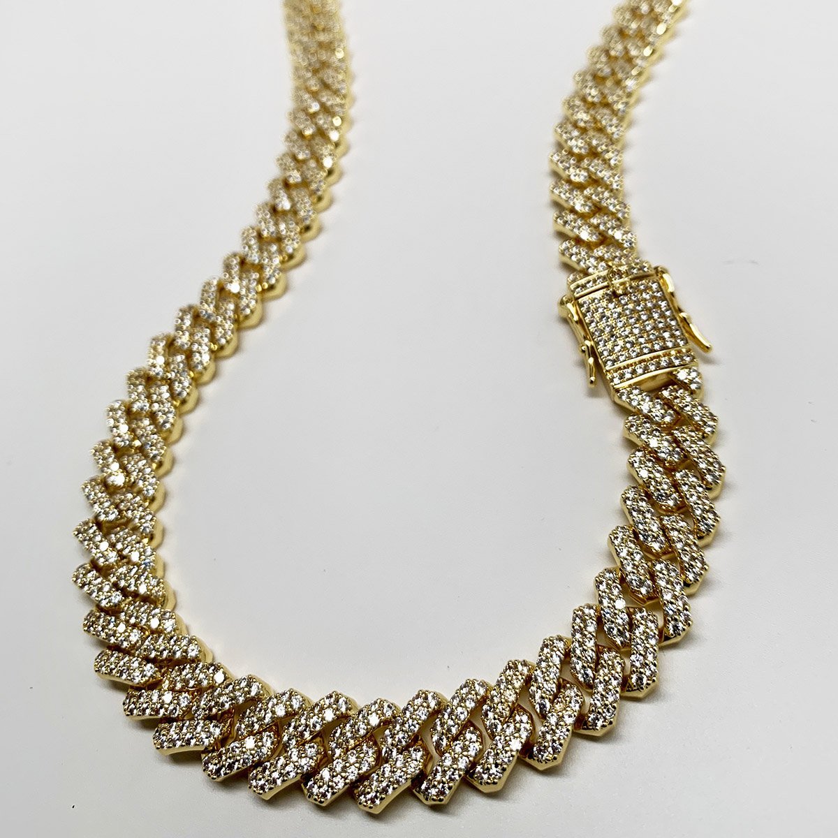 12mm Frosted Cuban Chain - Women Necklaces